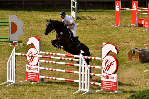 Reitturnier Harburger RV  18.7.2021 | 18072021 Springen S _069 