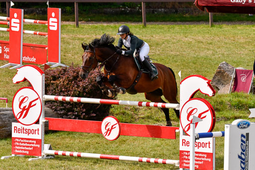 Reitturnier Harburger RV  18.7.2021 | 18072021 Springen S _075 