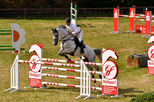 Reitturnier Harburger RV  18.7.2021 | 18072021 Springen S _083 