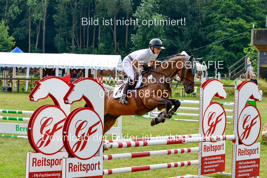 Reitturnier Harburger RV  16.7.2021 | 16072021 Springpferde A 2_027-2 