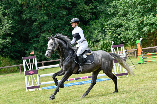 Reitturnier Harburger RV  16.7.2021 | 16072021 Springpferde L 5J_085-2 