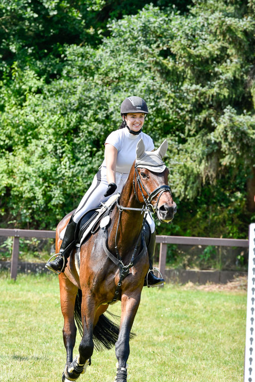 Reitturnier Harburger RV  16.7.2021 | 16072021 Stilspringpfg E_178-2 