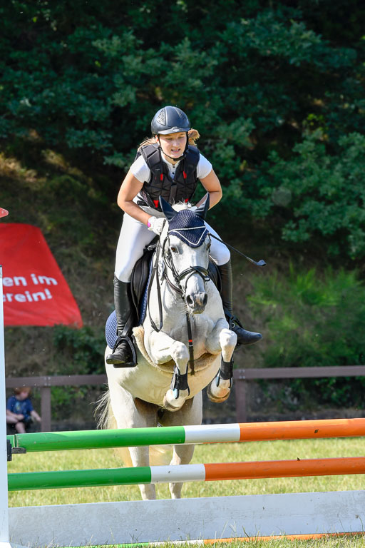 Reitturnier Harburger RV  16.7.2021 | 16072021 Stilspringpfg E_496-2 