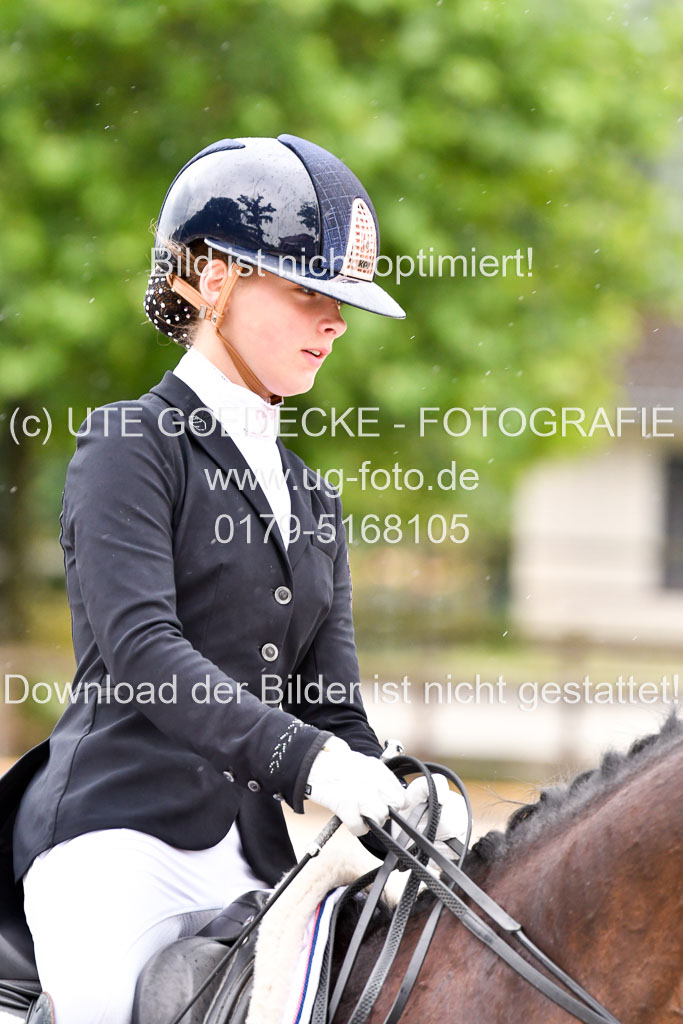 Klein Offenseth  Dressur  1.8.21 | 01082021 Dressur M+ +_143 