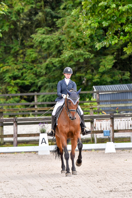 Klein Offenseth  Dressur  1.8.21 | 01082021 Dressur M+ +_022 