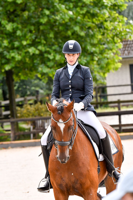 Klein Offenseth  Dressur  1.8.21 | 01082021 Dressur M+ +_067 