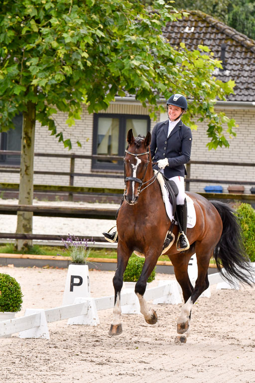 Klein Offenseth  Dressur  1.8.21 | 01082021 Dressur M+ +_095 