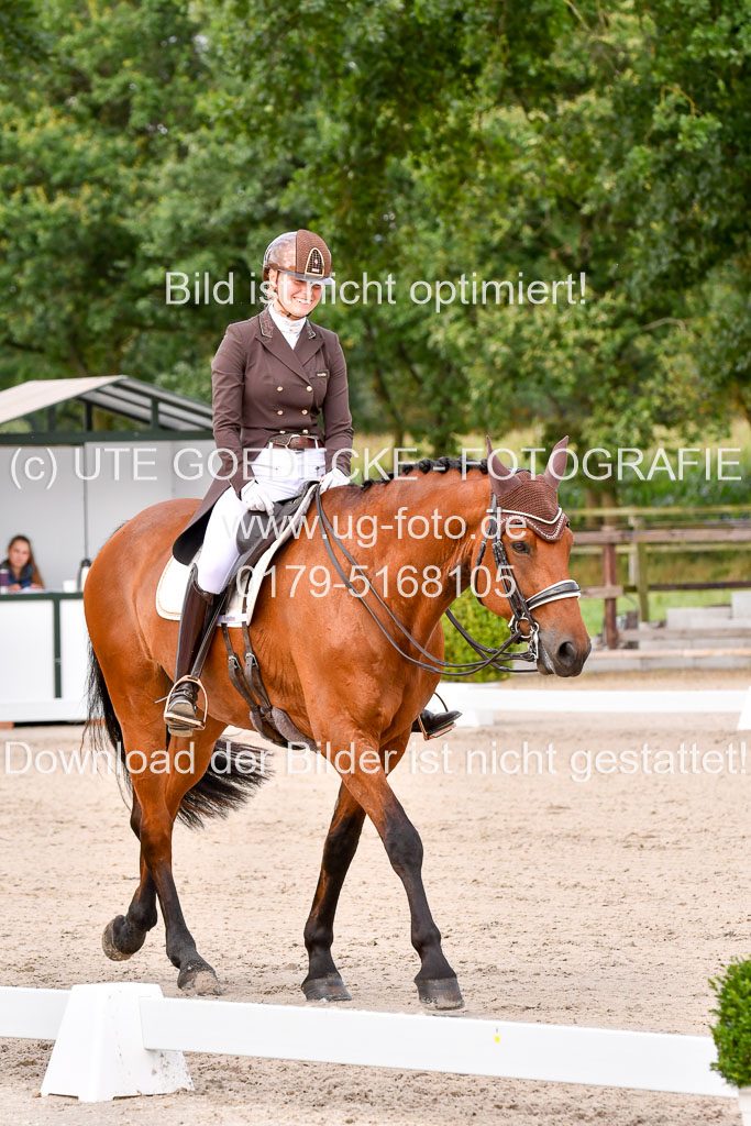 Klein Offenseth Dressur  1.8.2021 | 01082021 Dressur  KL S +_224 