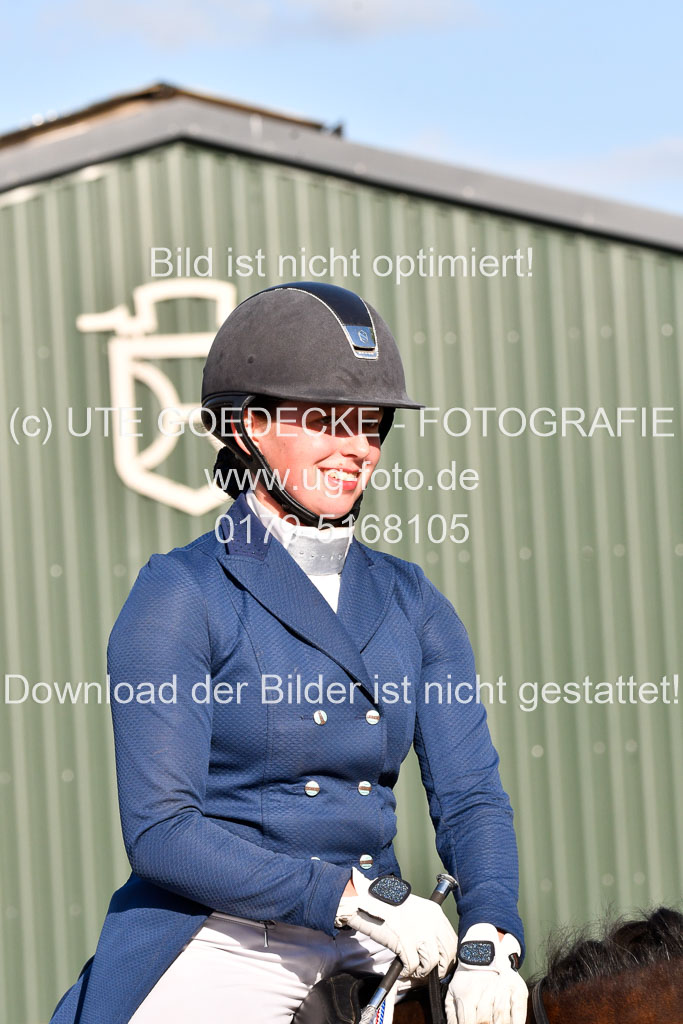 Klein Offenseth Dressur  1.8.2021 | 01082021 Dressur  KL S +_488 