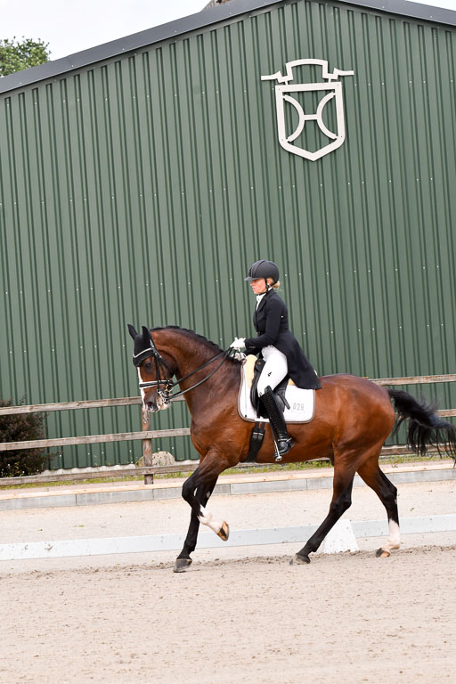 Klein Offenseth Dressur  1.8.2021 | 01082021 Dressur  KL S +_028 