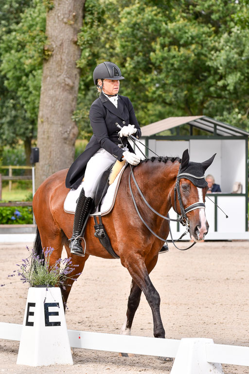 Klein Offenseth Dressur  1.8.2021 | 01082021 Dressur  KL S +_045 