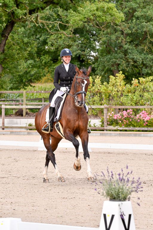 Klein Offenseth Dressur  1.8.2021 | 01082021 Dressur  KL S +_062 