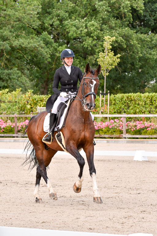 Klein Offenseth Dressur  1.8.2021 | 01082021 Dressur  KL S +_064 