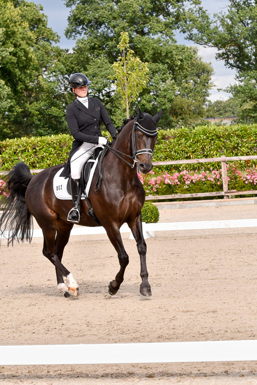 Klein Offenseth Dressur  1.8.2021 | 01082021 Dressur  KL S +_107 