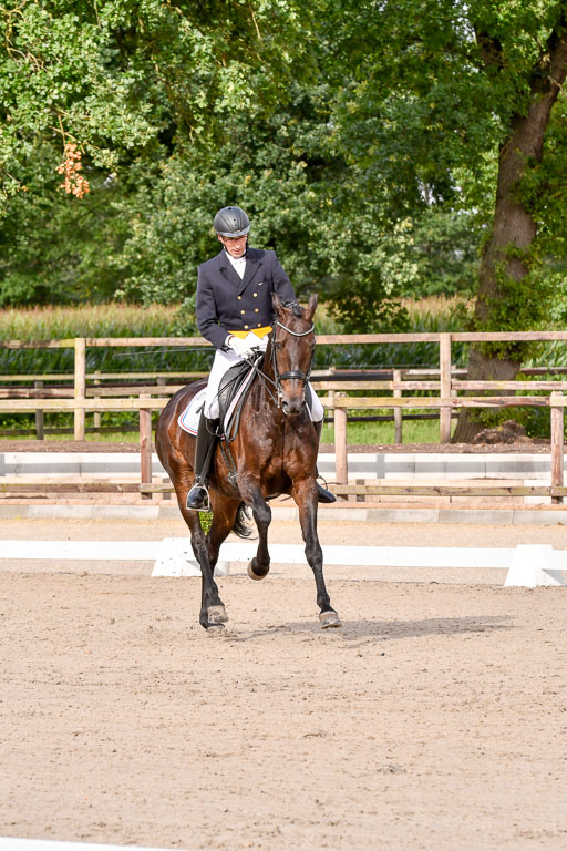 Klein Offenseth Dressur  1.8.2021 | 01082021 Dressur  KL S +_163 