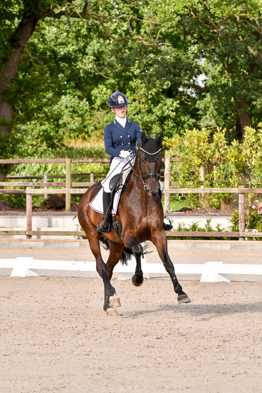 Klein Offenseth Dressur  1.8.2021 | 01082021 Dressur  KL S +_309 