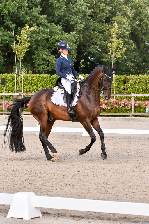 Klein Offenseth Dressur  1.8.2021 | 01082021 Dressur  KL S +_318 