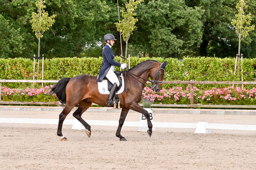 Klein Offenseth Dressur  1.8.2021 | 01082021 Dressur  KL S +_359 