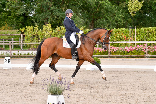 Klein Offenseth Dressur  1.8.2021 | 01082021 Dressur  KL S +_403 