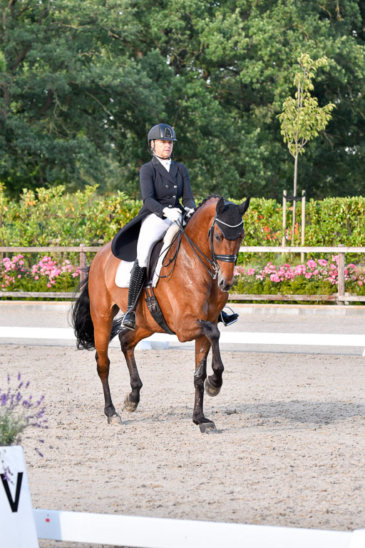 Klein Offenseth Dressur  1.8.2021 | 01082021 Dressur  KL S +_505 