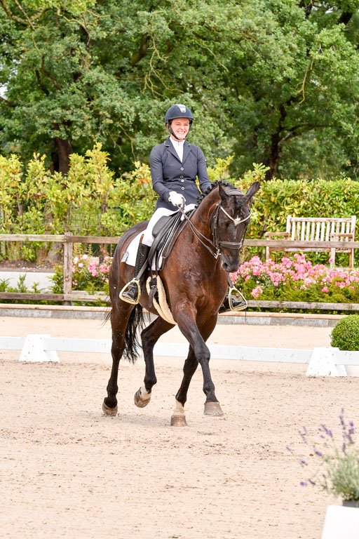 Klkein Offenseth 1.8.2021 | 01082021 Dressur M 2+ +_026 