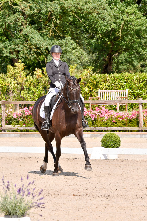 Klkein Offenseth 1.8.2021 | 01082021 Dressur M 2+ +_116 