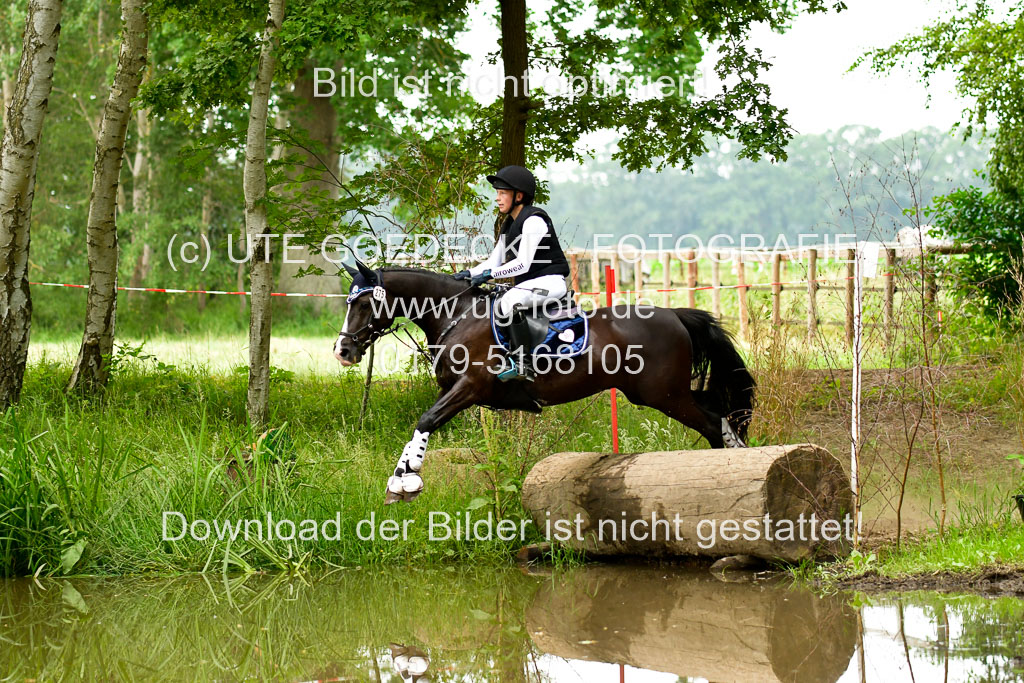  | 260621 Geländeritt A _180 