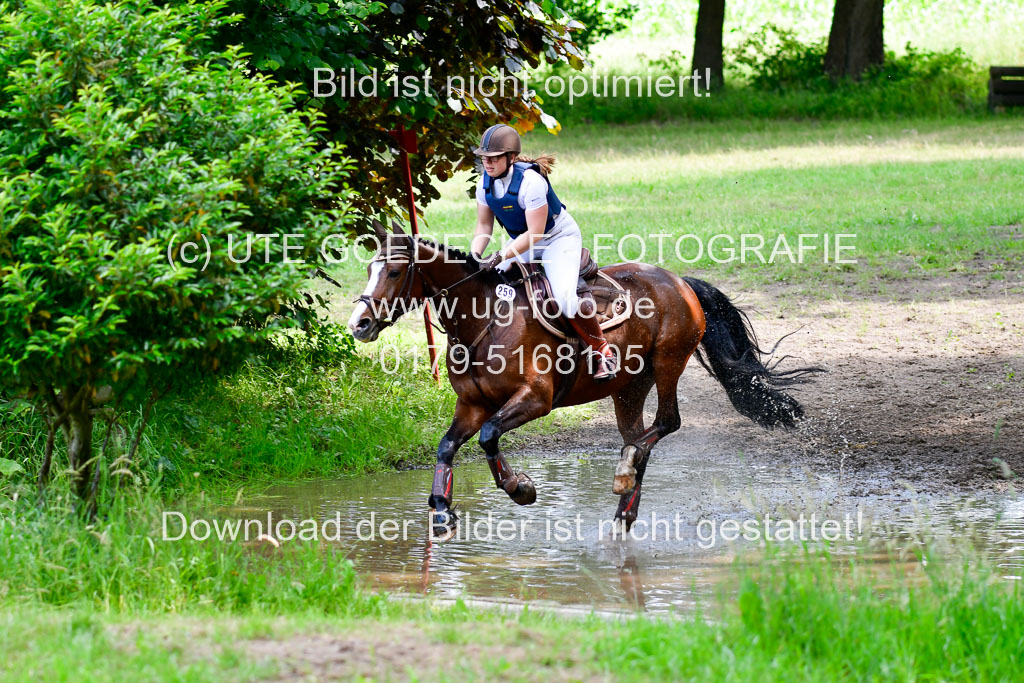 Mechtersen Geläneturnier 26.06.2021 | 260621 - Geländeritt E 2 Abt