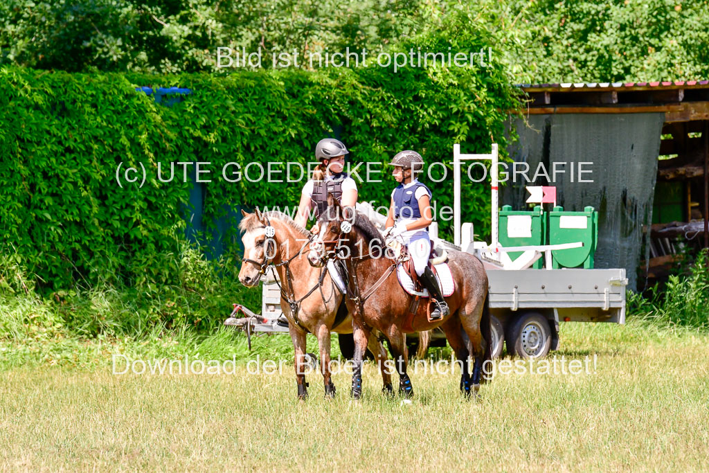 Mechtersen Geläneturnier  27.06.2021 | 270621 Paarklasse  XC _024 