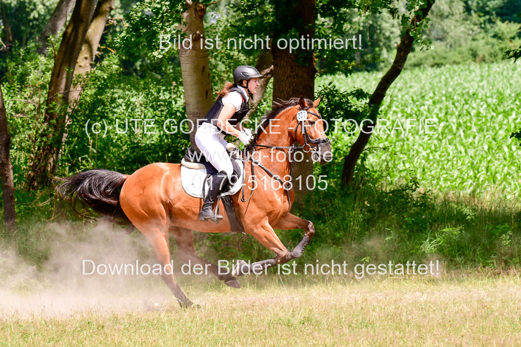 Mechtersen Geläneturnier  27.06.2021 | 270621 Paarklasse  XC _221 