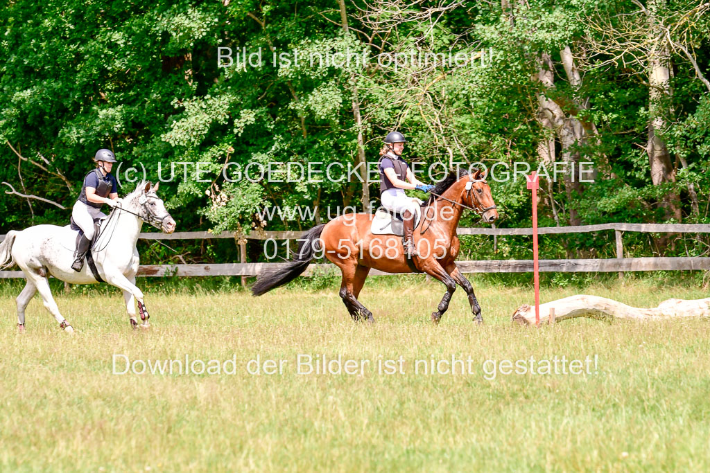 Mechtersen Geläneturnier  27.06.2021 | 270621 Paarklasse  XC _421 