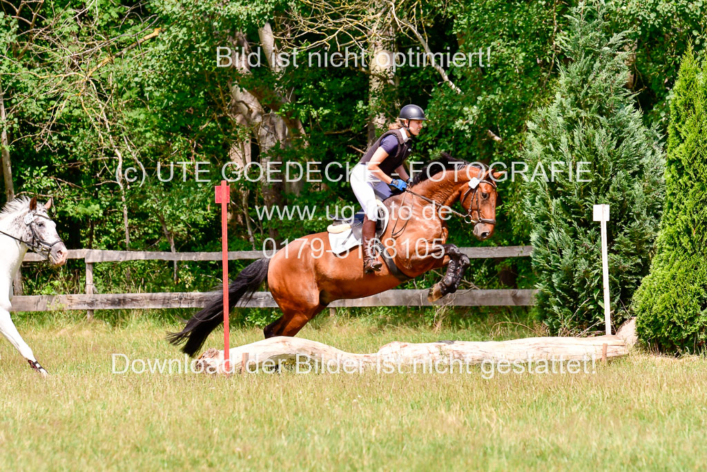 Mechtersen Geläneturnier  27.06.2021 | 270621 Paarklasse  XC _422 