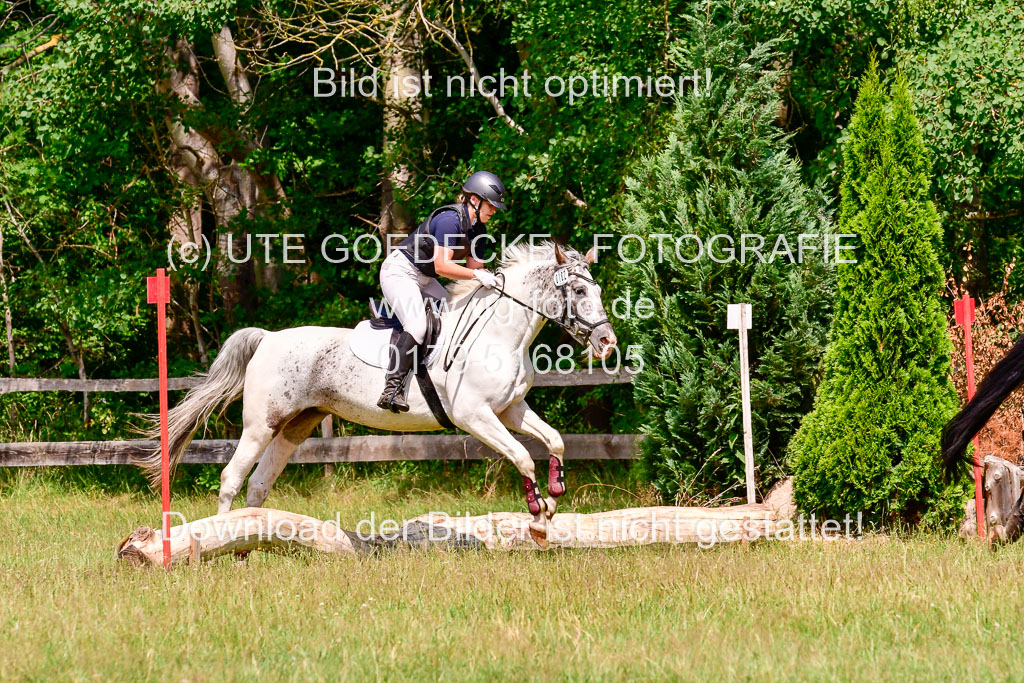 Mechtersen Geläneturnier  27.06.2021 | 270621 Paarklasse  XC _425 
