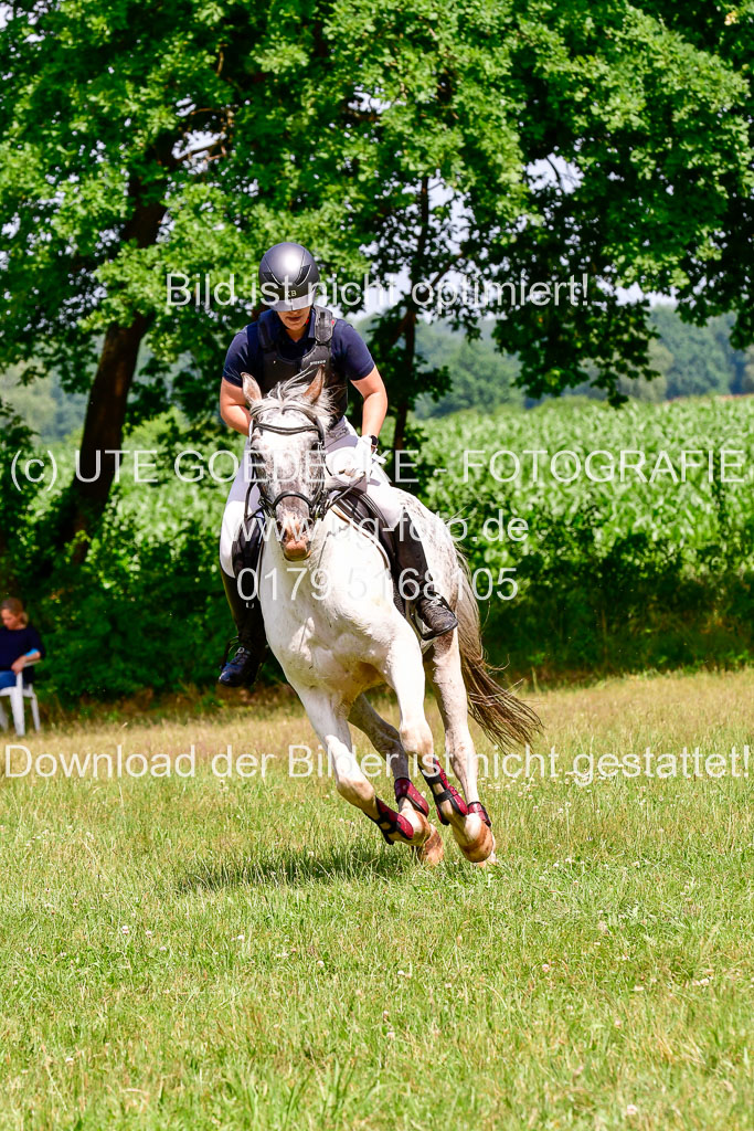 Mechtersen Geläneturnier  27.06.2021 | 270621 Paarklasse  XC _443 