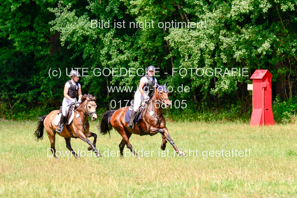 Mechtersen Geläneturnier  27.06.2021 | 270621 Paarklasse  XC _469 