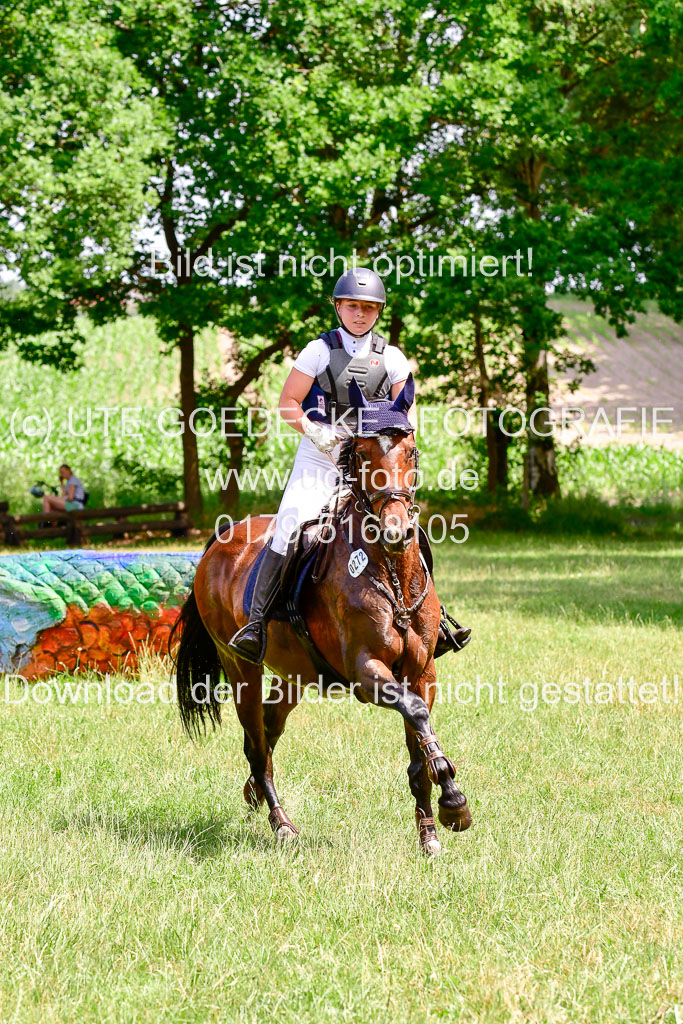 Mechtersen Geläneturnier  27.06.2021 | 270621 Paarklasse  XC _479 