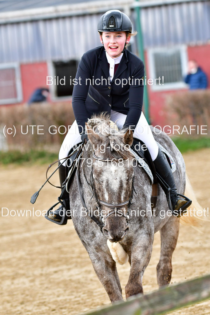 Reitsportzentrum Bremervörde 8.4.21 | 080421 Punktespring A _005