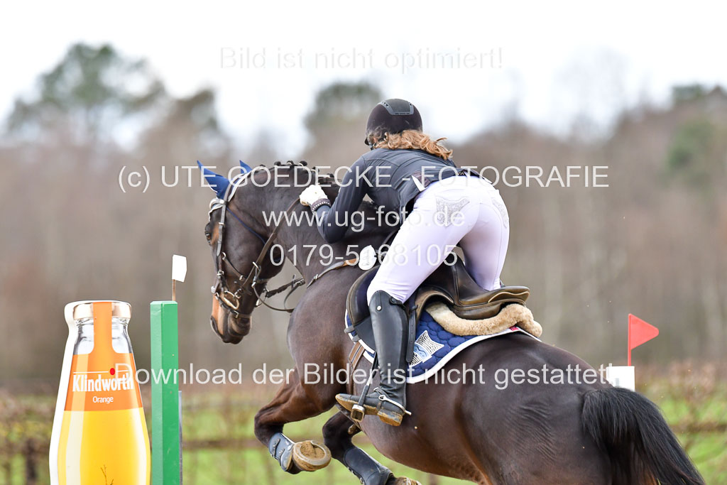 Reitsportzentrum Bremervörde 8.4.21 | 080421 Punktespring A _015