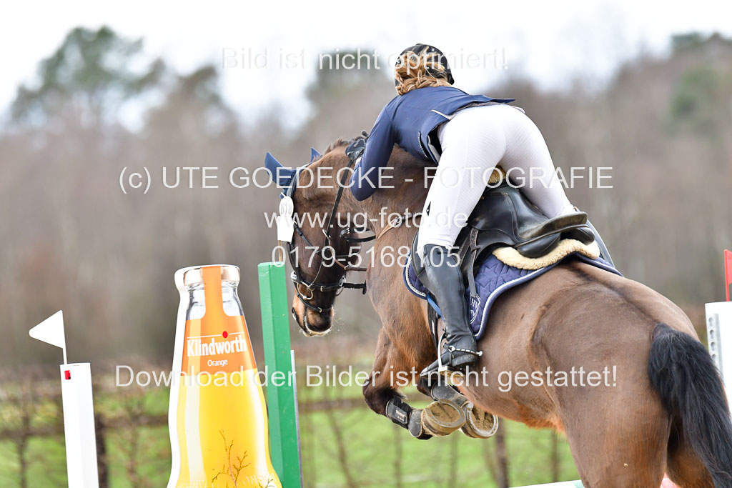 Reitsportzentrum Bremervörde 8.4.21 | 080421 Punktespring A _040