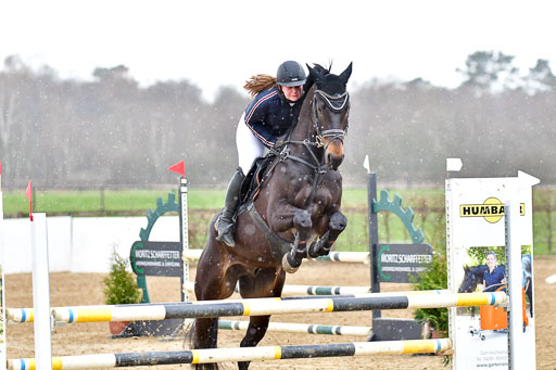 Reitsportzentrum Bremervörde 8.4.21 | 080421 Punktespring A JUN_2 