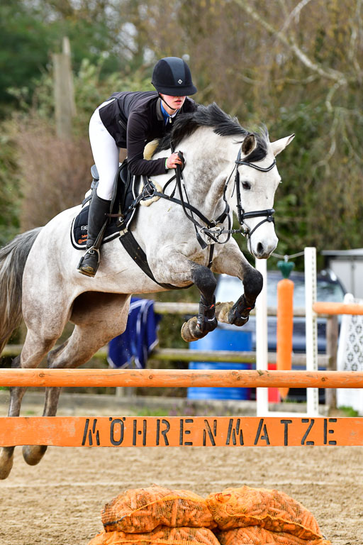 Reitsportzentrum Bremervörde  8.4.21 | 080421 Punktespring A _010 
