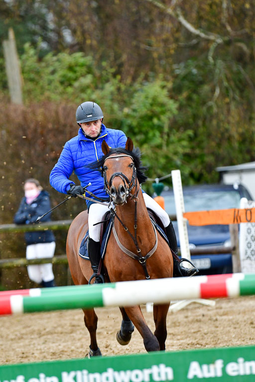 Reitsportzentrum Bremervörde 9.4.21 | 090421 Springen M_135 