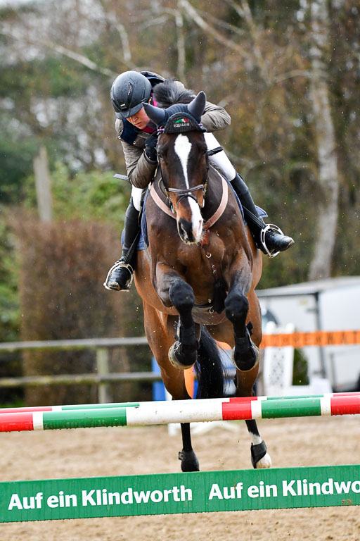 Reitsportzentrum Bremervörde 9.4.21 | 090421 Springen M_164 