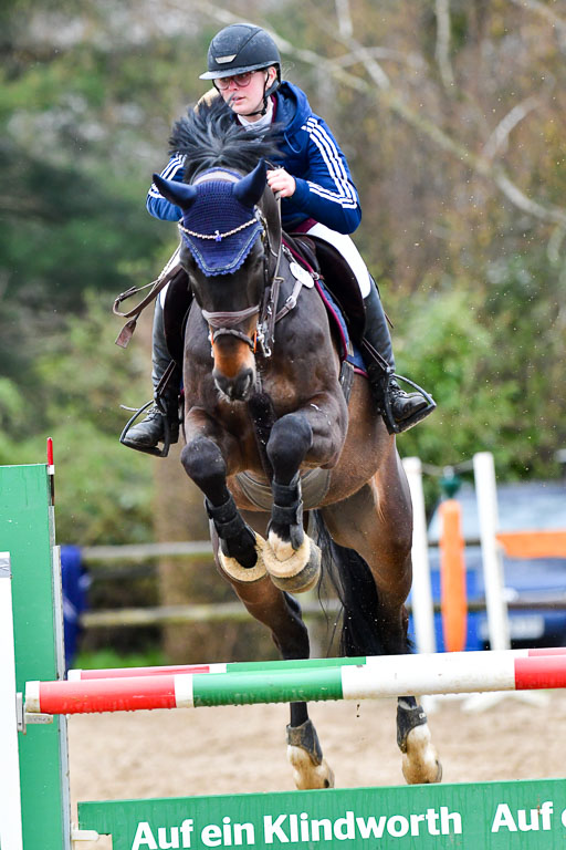 Reitsportzentrum Bremervörde 9.4.21 | 090421 Springen M_182 