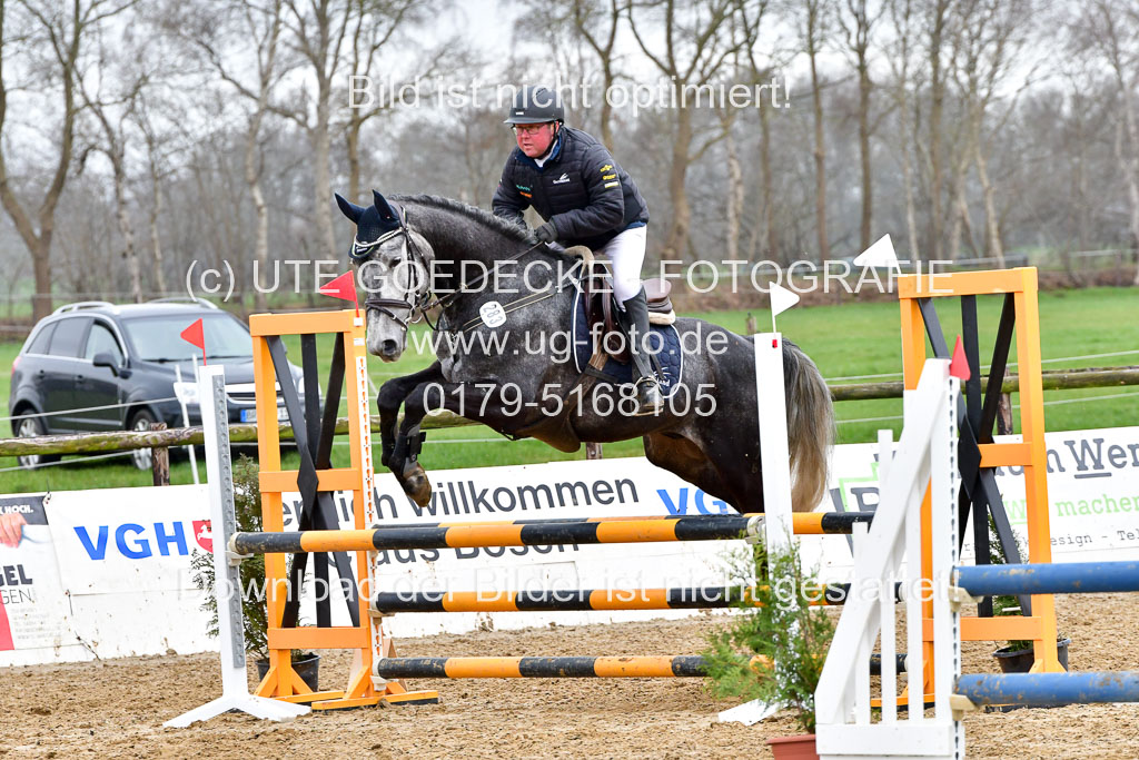 Reitsportzentrum Bremervörde | 070421 Springpferde A+_120 