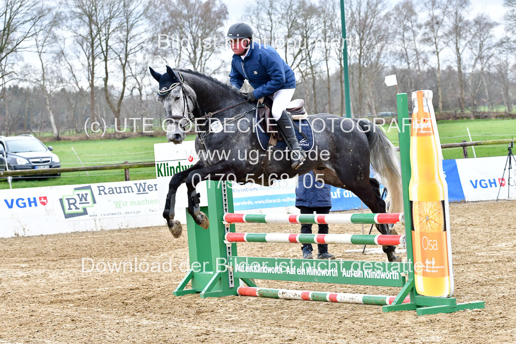 Reitsportzentrum Bremervörde | 070421 Springpferde A++_015