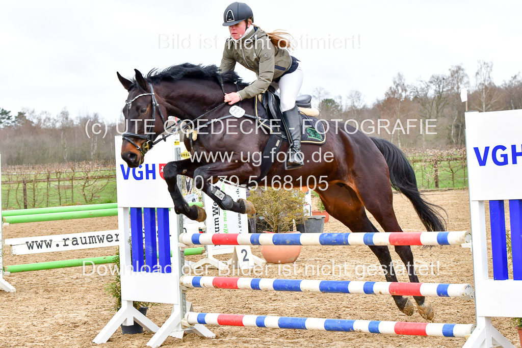 Reitsportzentrum Bremervörde | 070421 Springpferde A++_039