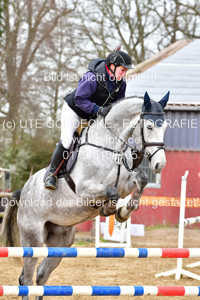 Reitsportzentrum Bremervörde | 070421 Springpferde A++_121 