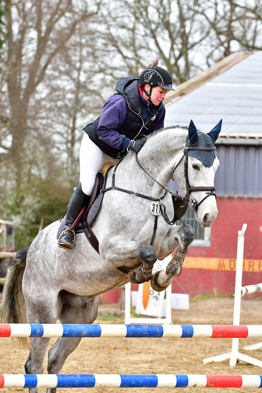 Reitsportzentrum Bremervörde | 070421 Springpferde A++_121 