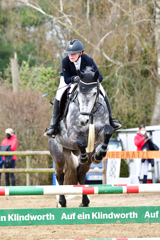 Reitsportzentrum Bremervörde 10.4.21 | 10421 Springpferde L_57 